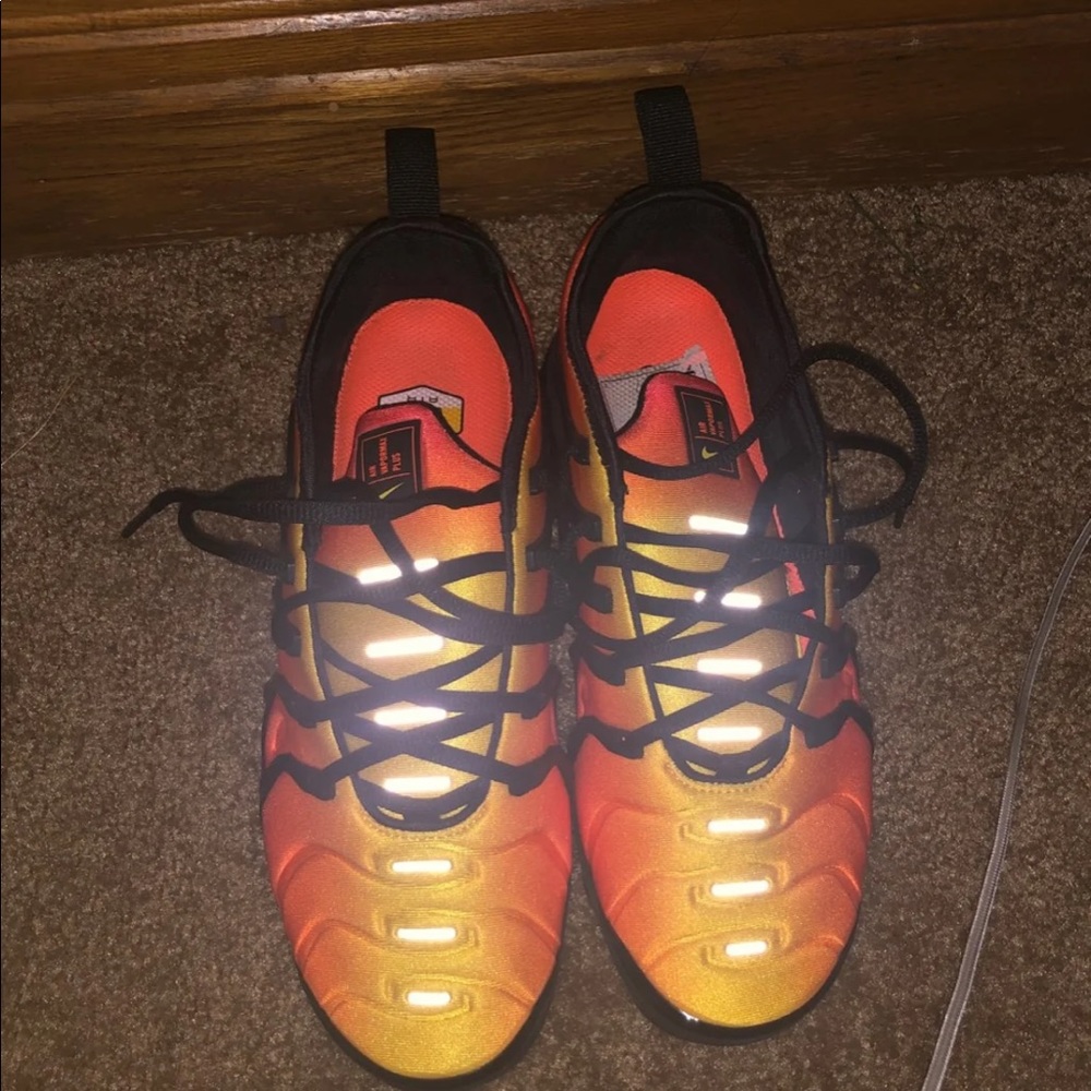 Nike air vapormax plus - Picture 1 of 4